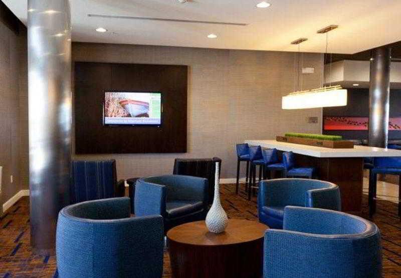 Готель Courtyard By Marriott Galveston Island Екстер'єр фото
