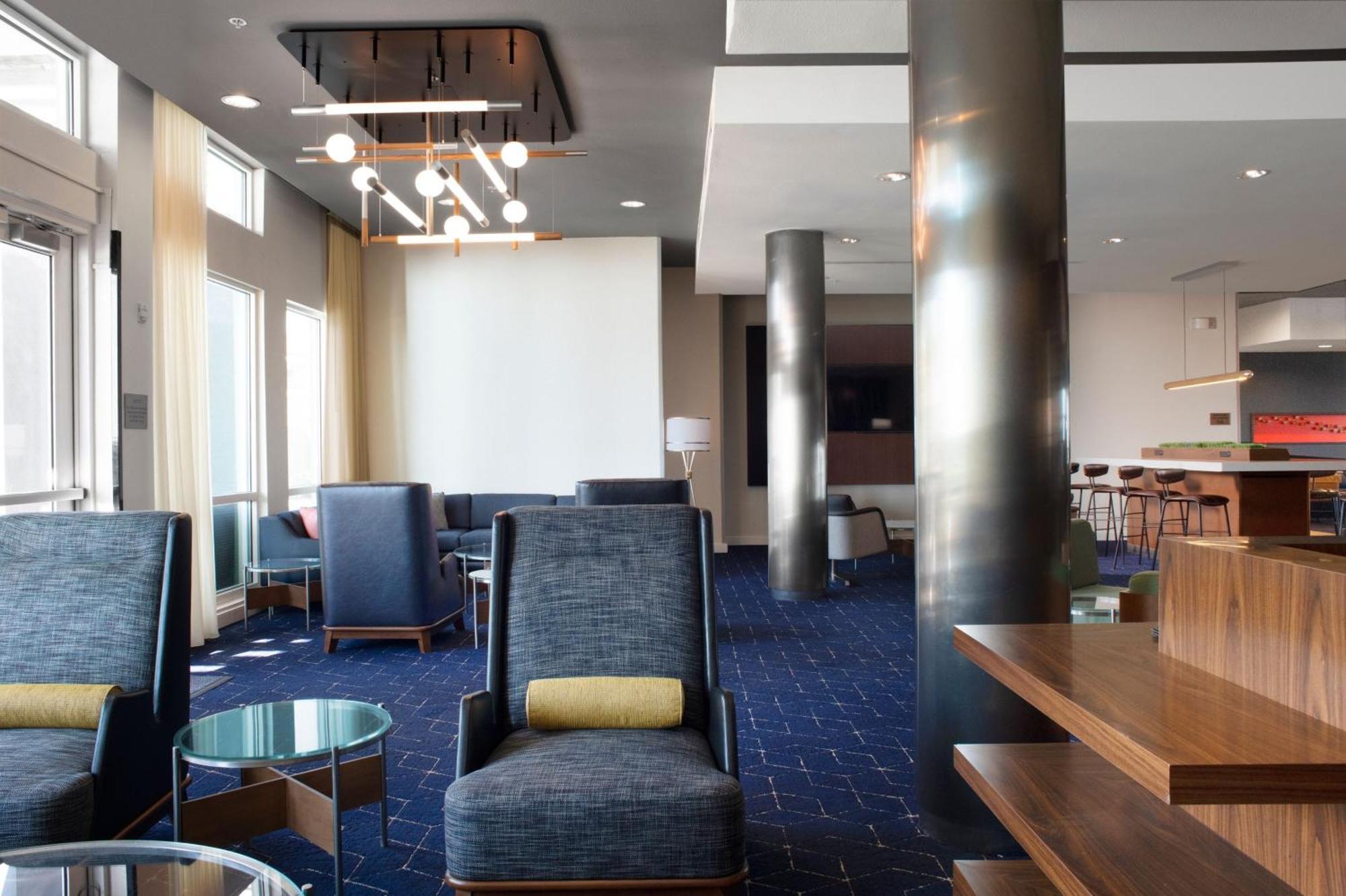 Готель Courtyard By Marriott Galveston Island Екстер'єр фото